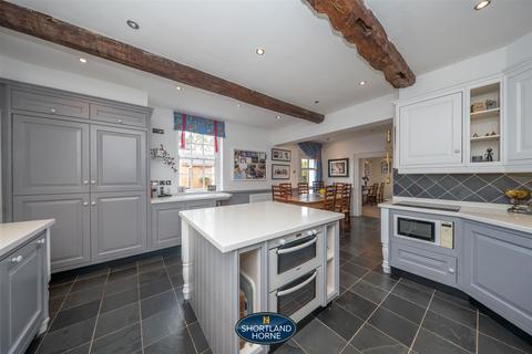Westwood Farm Cromwell Lane, Coventry, CV4 8AS