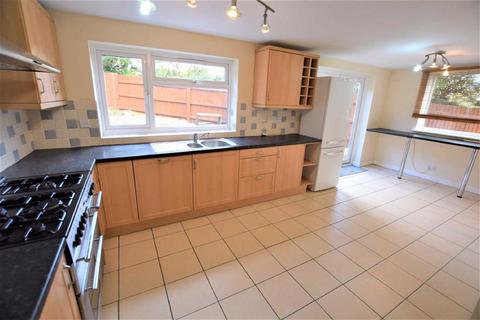 13 Chase End Close, Worcester, WR5 2BY