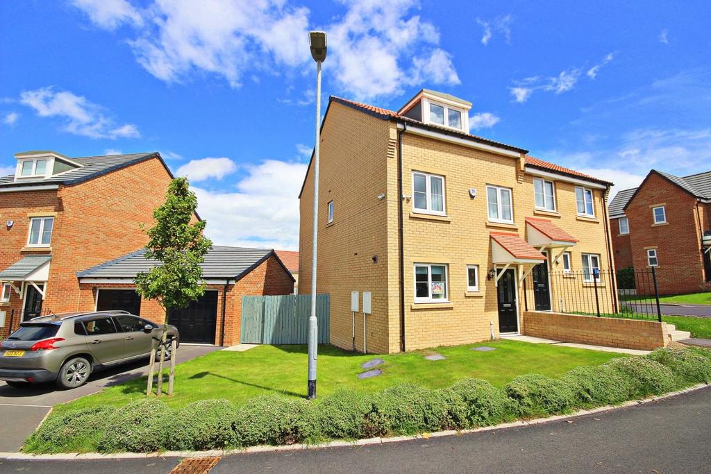 Kirkfields, Sherburn Hill, Durham 3 bed semidetached house £139,950