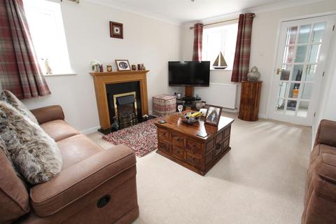 7 Flaen Close, Flamborough, Bridlington, YO15 1QE