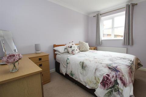 7 Flaen Close, Flamborough, Bridlington, YO15 1QE