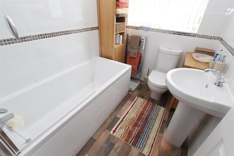 7 Flaen Close, Flamborough, Bridlington, YO15 1QE