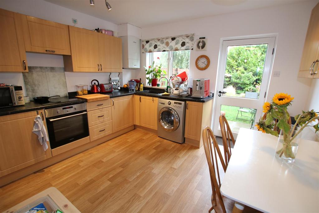 Chandlers Walk, Haven Banks, Exeter 3 bed townhouse £289,950