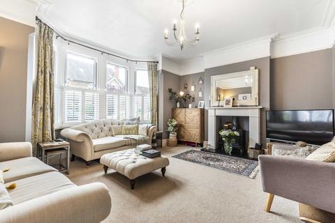 45 Beverley Crescent, Bedford, MK40 4BX