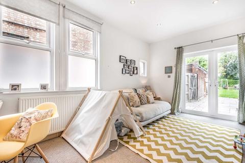 45 Beverley Crescent, Bedford, MK40 4BX