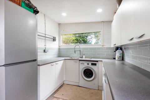 45 Beverley Crescent, Bedford, MK40 4BX