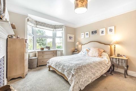 45 Beverley Crescent, Bedford, MK40 4BX