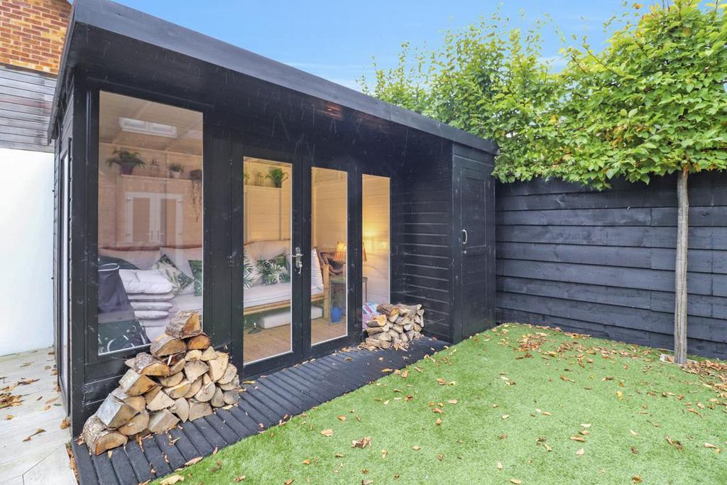 Summer house