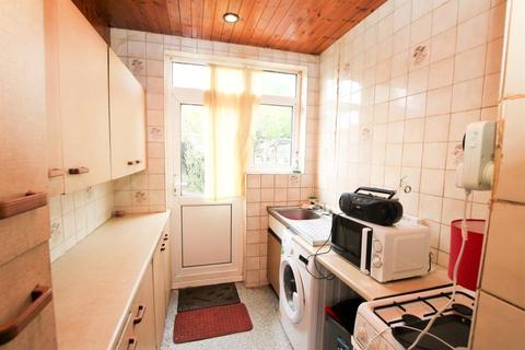3 Repton Road, Harrow, HA3 9QD
