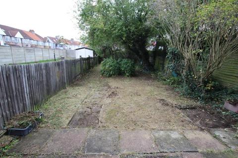 3 Repton Road, Harrow, HA3 9QD