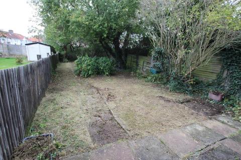 3 Repton Road, Harrow, HA3 9QD