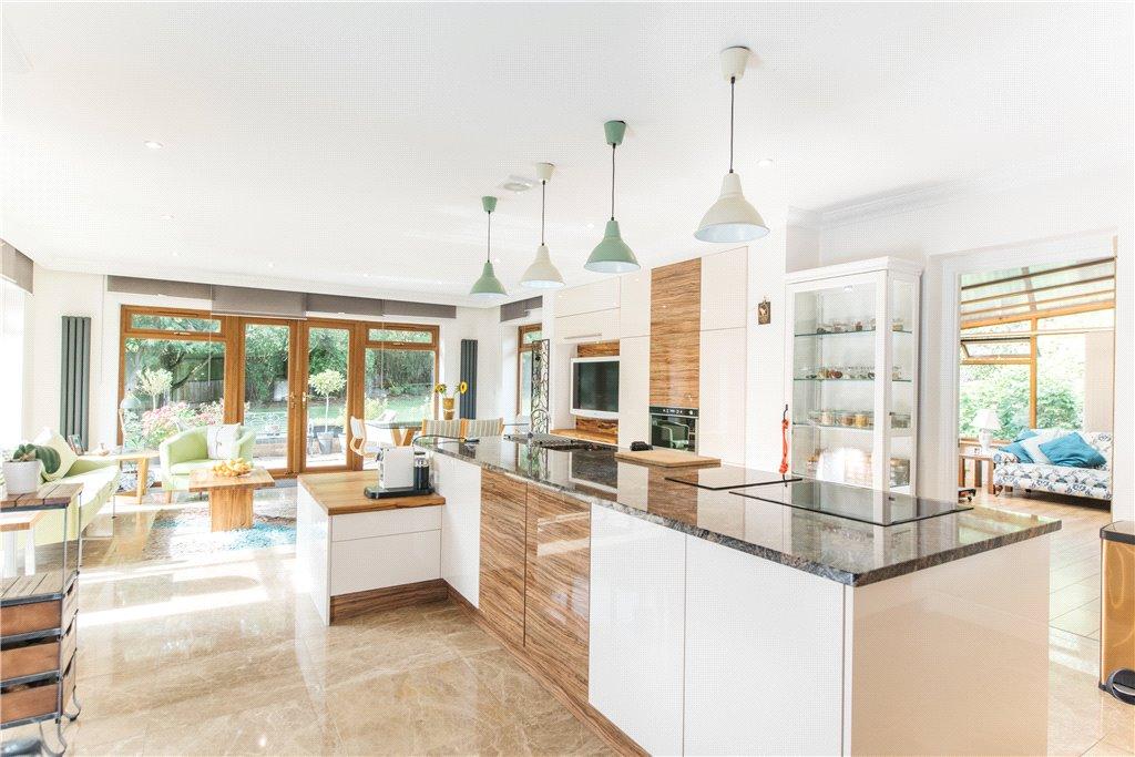 Kitchen/Breakfast