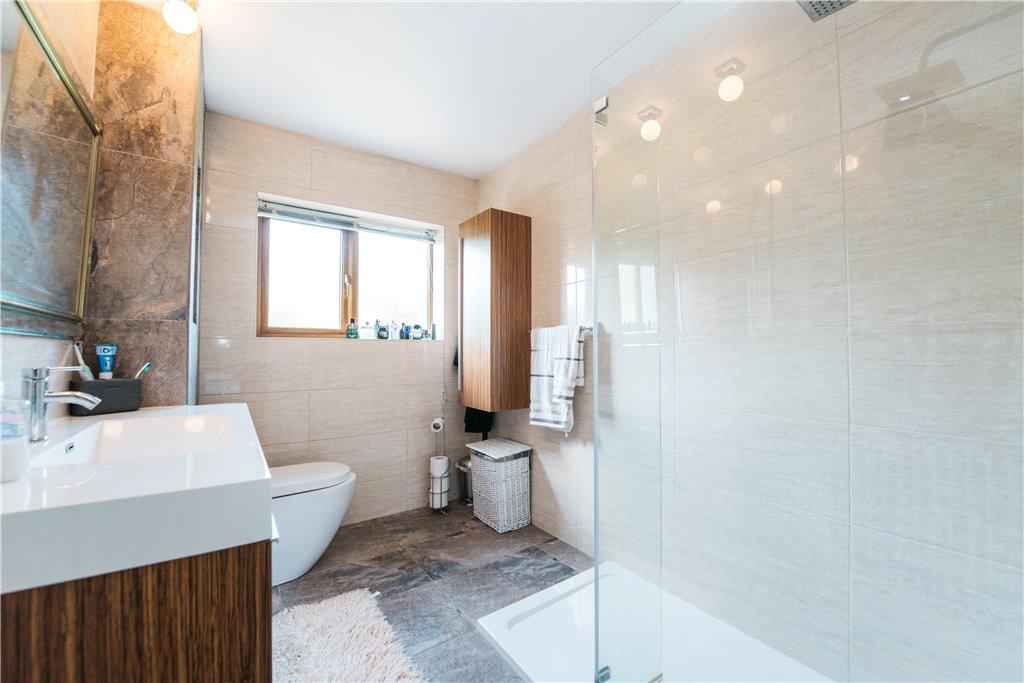 Family Shower Room