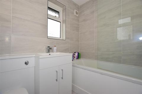 68 Balmoral Road, Sutton At Hone, Dartford, DA4 9EY