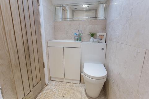 9 Oriental Road, Ascot, SL5 7AZ