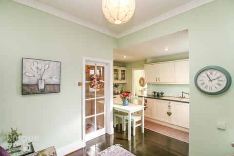 13 Alexandra Road, Thornton-cleveleys, FY5 5DB