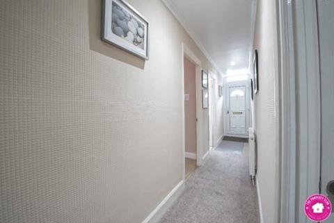 95 Kettlebaston Road, London, E10 7PE