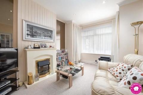95 Kettlebaston Road, London, E10 7PE