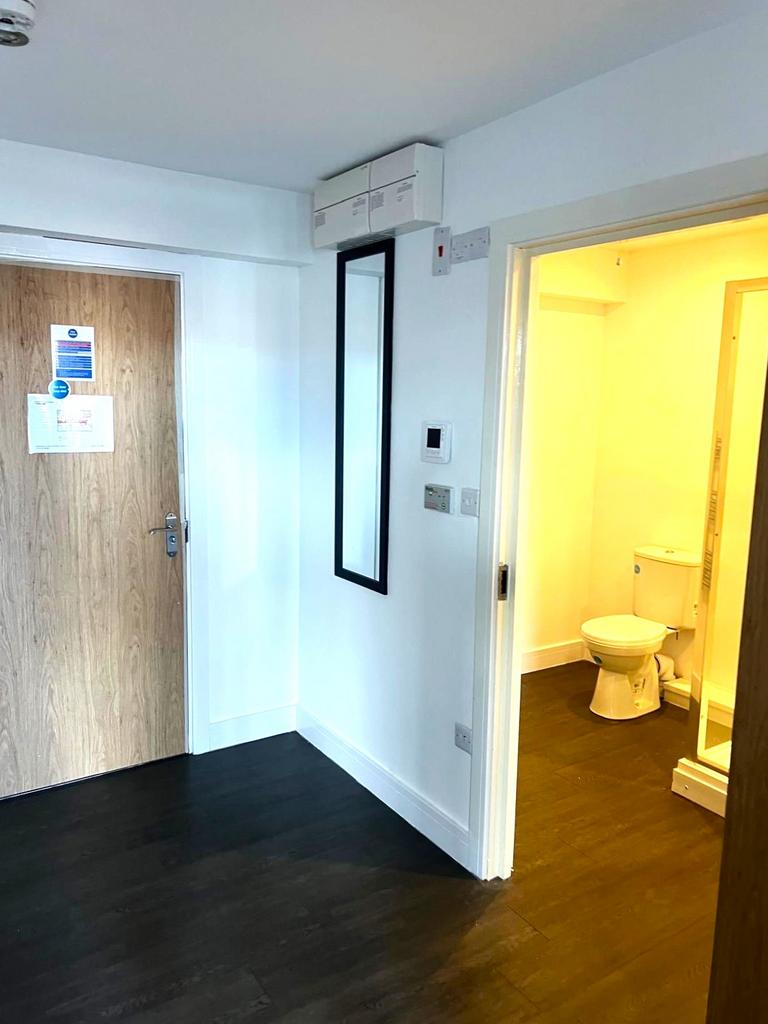 Apartment in Leicester, St Matthew's - View 5