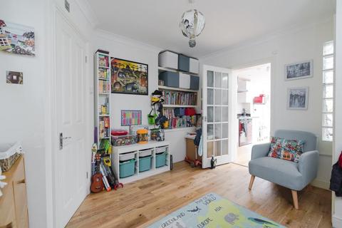 60 Willoughby Road, Kingston Upon Thames, KT2 6LJ