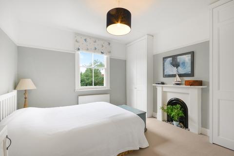 45 Devonshire Drive, London, SE10 8JZ