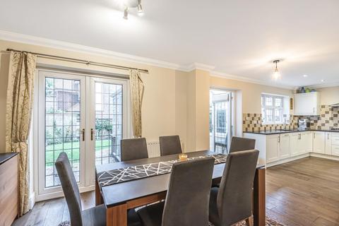 1 Spinney Close, Beckenham, BR3 3XA