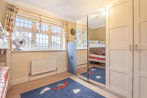 1 Spinney Close, Beckenham, BR3 3XA