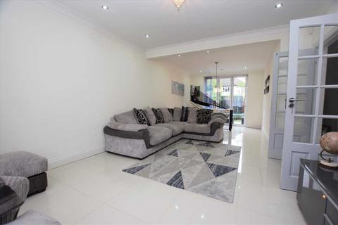 4 Woodcroft Avenue, Stanmore, HA7 3PS