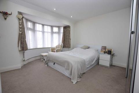 4 Woodcroft Avenue, Stanmore, HA7 3PS