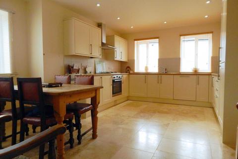 12 Widepost Lane, Axminster, EX13 5PS
