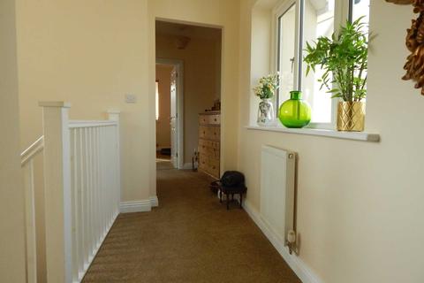 12 Widepost Lane, Axminster, EX13 5PS
