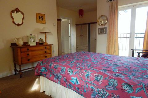 12 Widepost Lane, Axminster, EX13 5PS