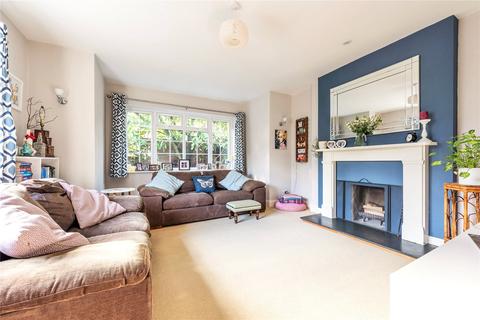 21 Deepdene Vale, Dorking, RH4 1NJ