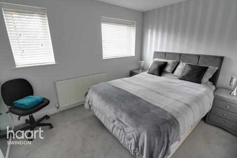 11 Bryony Way, Swindon, SN2 2SW