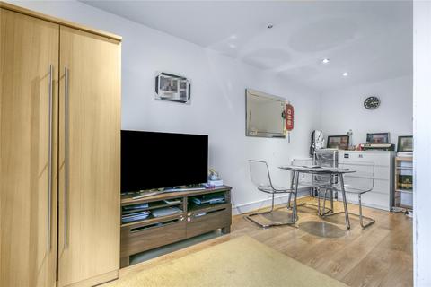 2 bedroom apartment to rent - Jupiter House, 2 Turner Street, London, E16