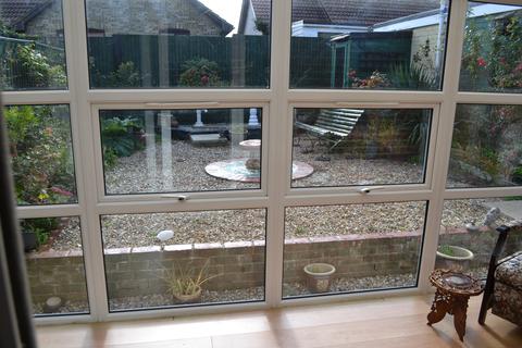 9 Glebe Close, St Margarets At Cliffe, Dover, CT15 6AF