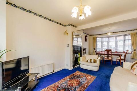 13 Oliver Road, New Malden, KT3 3UA