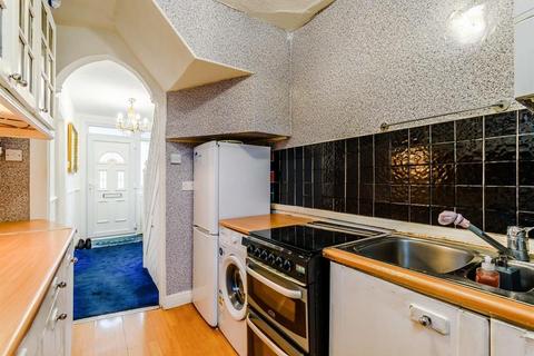 13 Oliver Road, New Malden, KT3 3UA