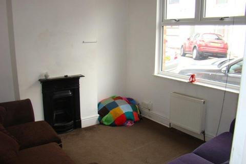 20 Alcombe Road, Northampton, NN1 3LF