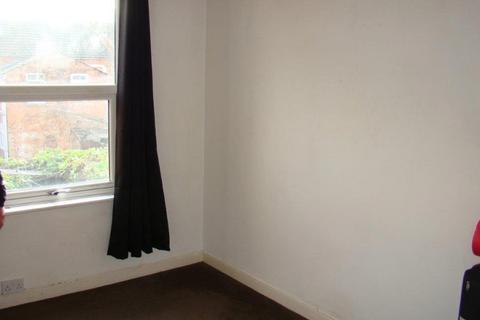 20 Alcombe Road, Northampton, NN1 3LF
