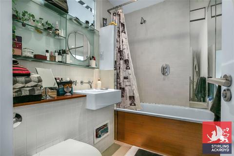 28 Hoffman Square, London, N1 6DH
