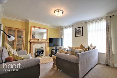 71 Grosvenor Crescent, Arksey, Doncaster, DN5 0SX