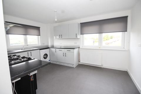 15 Braehead, Alexandria, G83 9NA