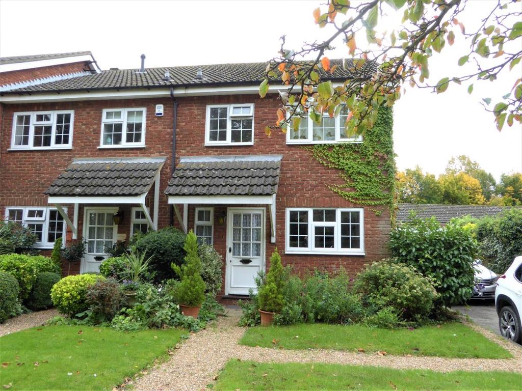 Addington Village Road, Croydon 3 bed terraced house £435,000