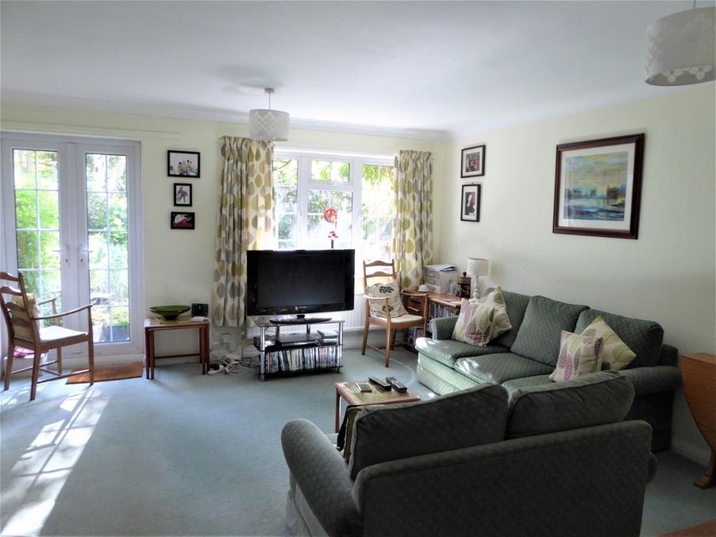 Addington Village Road, Croydon 3 bed terraced house £435,000