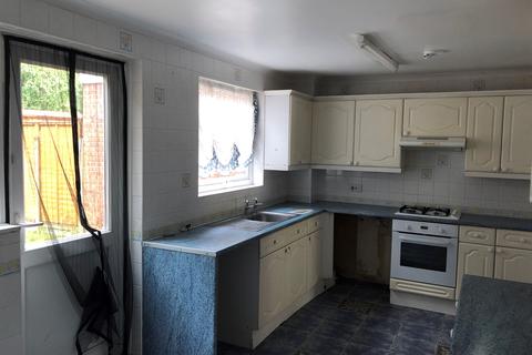 81 Madells, Epping, CM16 4NN