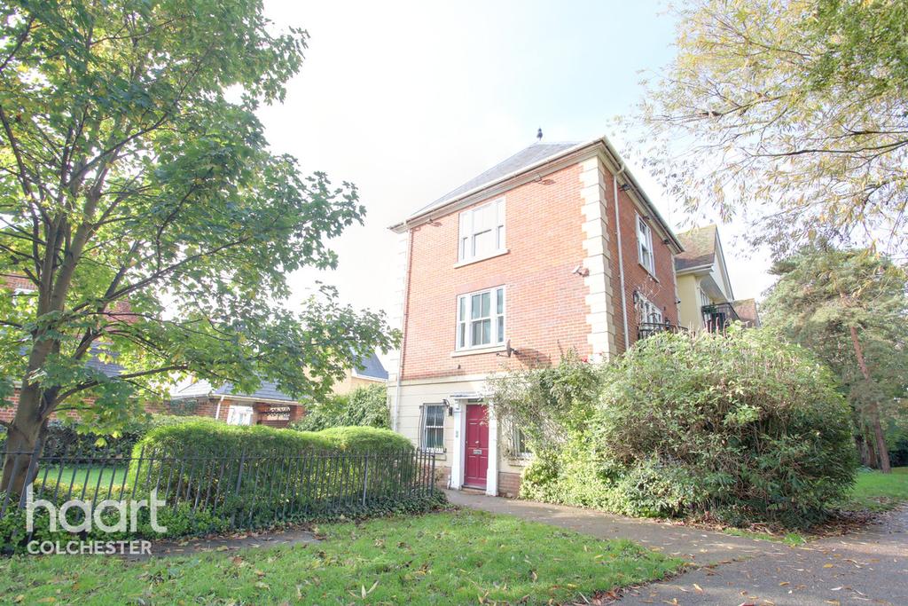 Parkside Quarter, Colchester 3 bed townhouse £450,000