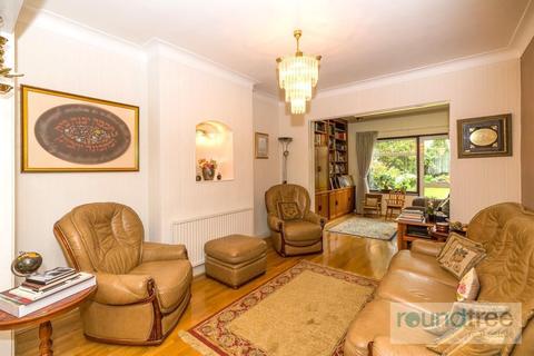 12 Elm Close, London, NW4 2PH