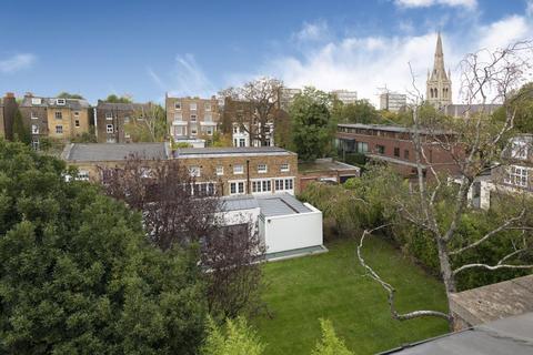 7a Nugent Terrace, London, NW8 9QB