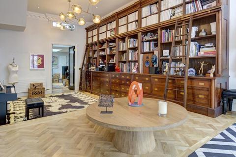 7a Nugent Terrace, London, NW8 9QB